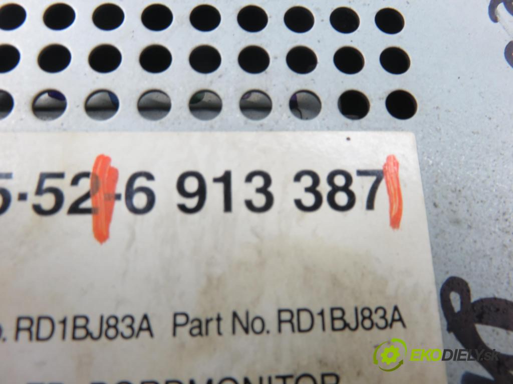 BMW 5 Touring (E39) KOMBI 2001 142,00 530 d - M57 D30 (306D1) 2926,00 RADIO 6913387