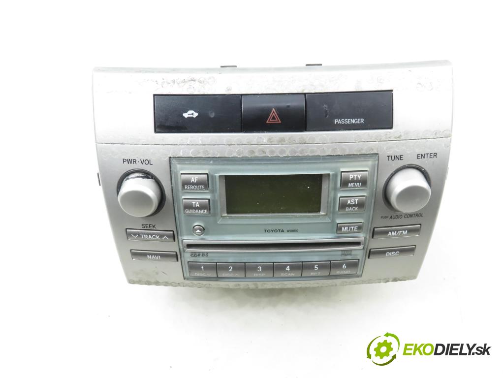 TOYOTA COROLLA Verso (ZER_, ZZE12_, R1_) MINIVAN 2005 85,00 2.0 D-4D (CUR10_) - 1CD-FTV 1995,00 RADIO CD 861200F010