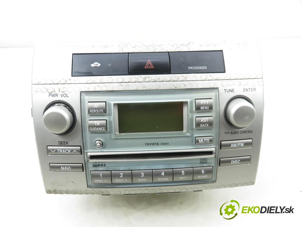 TOYOTA COROLLA Verso (ZER_, ZZE12_, R1_) MINIVAN 2005 85,00 2.0 D-4D (CUR10_) - 1CD-FTV 1995,00 RADIO CD 861200F010