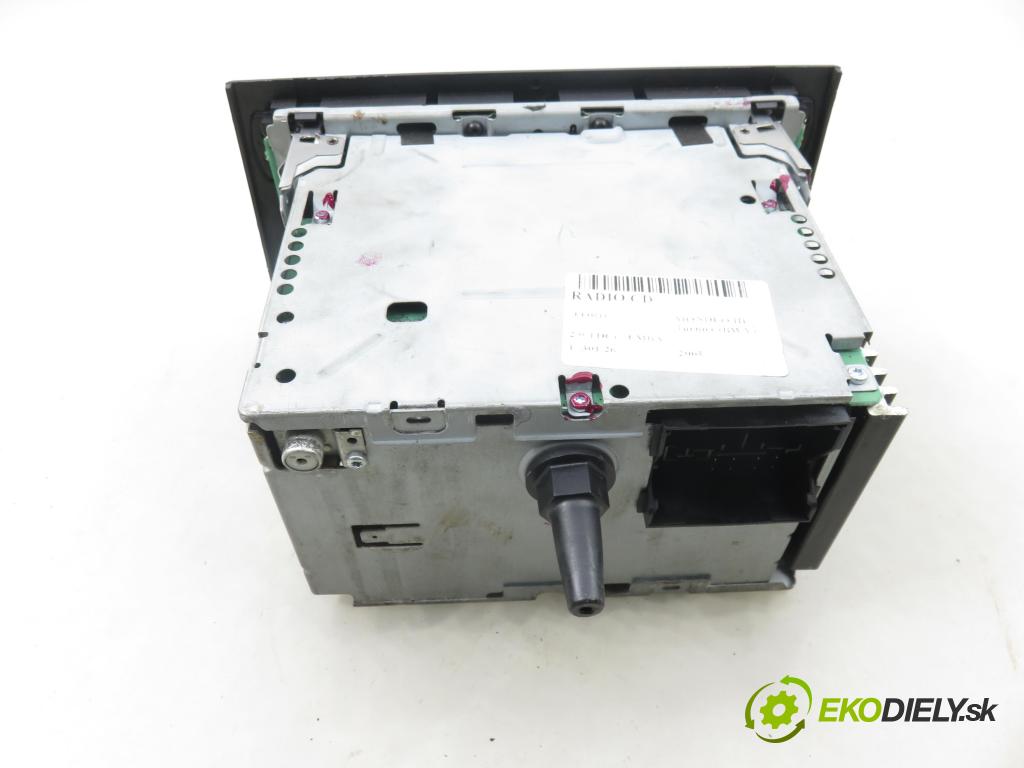 FORD MONDEO III Turnier (BWY) KOMBI 2005 96,00 2.0 TDCi - FMBA 1998,00 RADIO CD 5S7T18C815AE