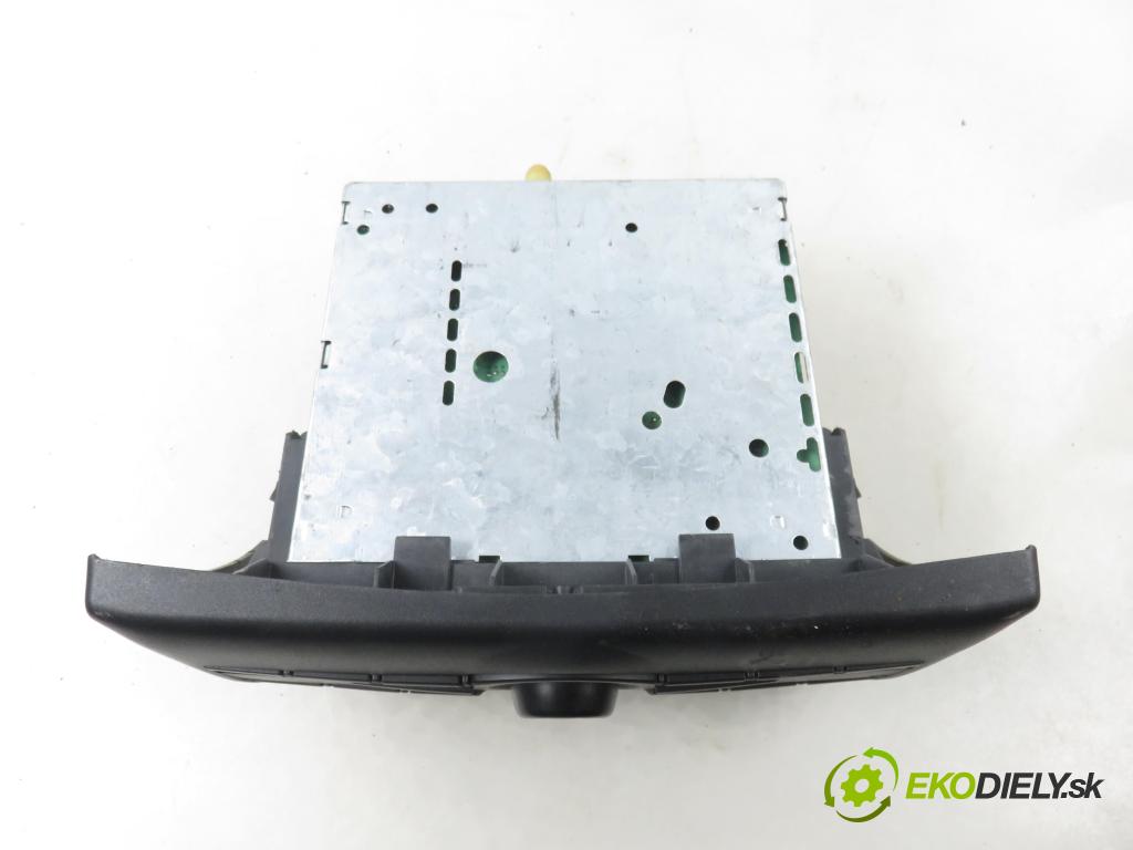 FIAT STILO Multi Wagon (192_) KOMBI 2003 85,00 1.9 JTD - 192 A1.000 1910,00 RADIO CD 735296997