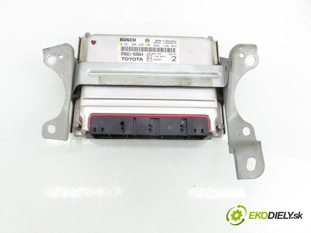 TOYOTA COROLLA Liftback (_E11_) HB 2001 71,00 1.4 (ZZE111_) - 4ZZ-FE 1398,00 Riadiaca jednotka Motor 8966102664 ; 0261206229