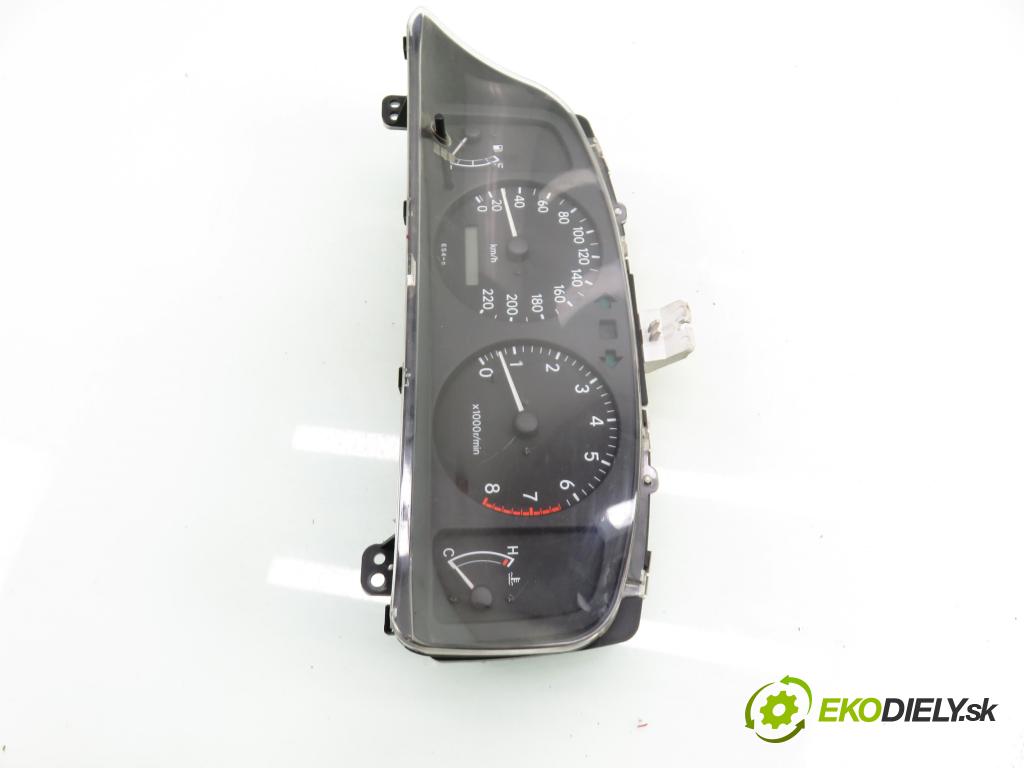 TOYOTA COROLLA Liftback (_E11_) HB 2001 71,00 1.4 (ZZE111_) - 4ZZ-FE 1398,00 Prístrojovka elektrický 8380002390 ; 8380002390A ; 2573202801
