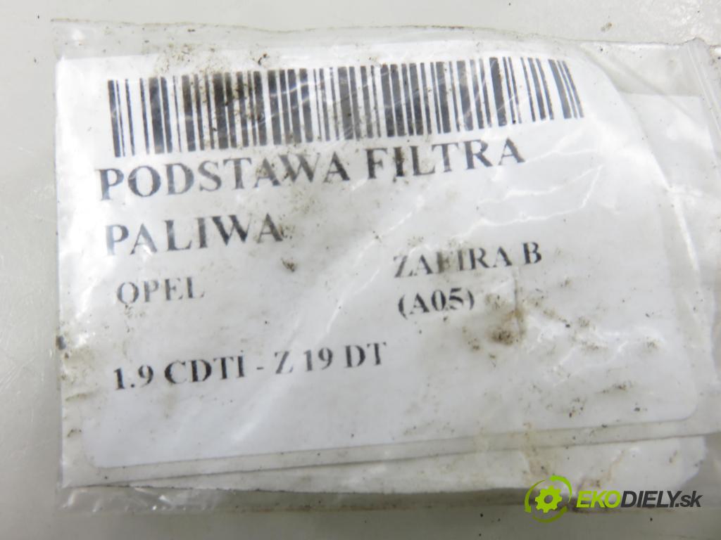 OPEL ZAFIRA B (A05) MINIVAN 2008 88,00 1.9 CDTI - Z 19 DT 1910,00 Obal filtra paliva 13204107