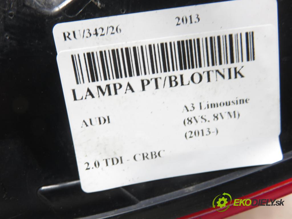 AUDI A3 Limousine (8VS, 8VM) SEDAN 2013 110,00 2.0 TDI - CRBC 1968,00 Svetlo pravé zadné 8V5945096A