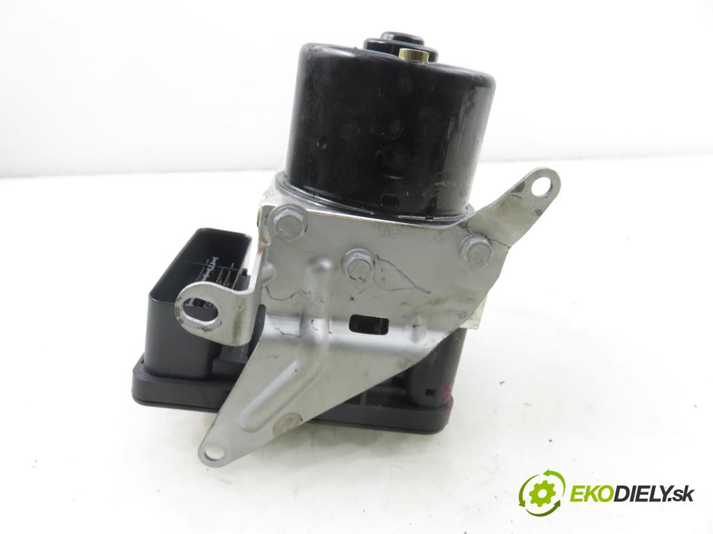 BMW 1 (E87) HB 2006 90,00 118 d - M47 D20 (204D4) 1995,00 Pumpa ABS 6769779 ; 10096008293 ; 6769778 (Pumpa ABS)