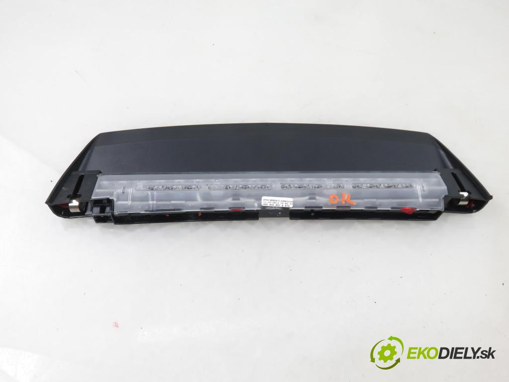 AUDI A3 Limousine (8VS, 8VM) SEDAN 2013 110,00 2.0 TDI - CRBC 1968,00 SVĚTLO bŕzd 4G5945097B