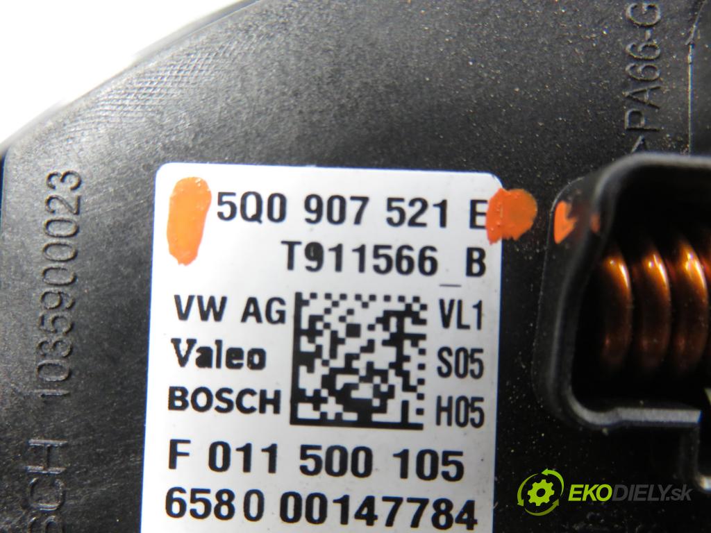 AUDI A3 Limousine (8VS, 8VM) SEDAN 2013 110,00 2.0 TDI - CRBC 1968,00 Ventilátor vetráku 5Q1819021B ; 5Q0907521E