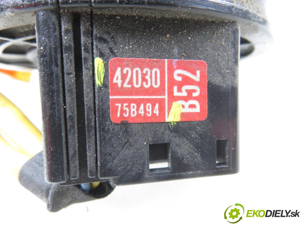 TOYOTA RAV 4 III (_A3_) SUV 2007 130,00 2.2 D 4WD 177 - 2AD-FHV 2231,00 PÁSKA: air BAG 4203075B494