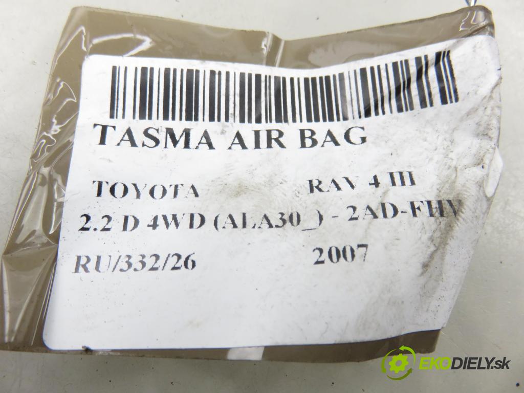TOYOTA RAV 4 III (_A3_) SUV 2007 130,00 2.2 D 4WD 177 - 2AD-FHV 2231,00 PÁSKA: air BAG 4203075B494