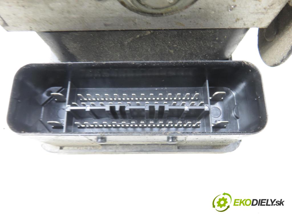 VW GOLF V (1K1) HB 2008 103,00 1.4 TSI 140 - BMY 1390,00 pumpa ABS 1K0907379AC ; 10096003593 ; 1K0614517AE (Pumpa ABS)