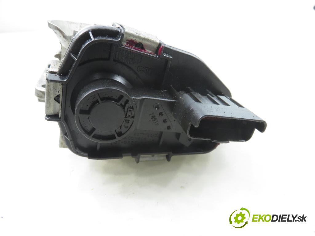 RENAULT CLIO II (BB_, CB_) HB 2001 55,00 1.2 16V (BB05, BB0W, BB11, BB27, BB2T, BB2U, BB2V, 1149,00 Škrtiaca klapka 8200067219 (Škrtiaca klapka)