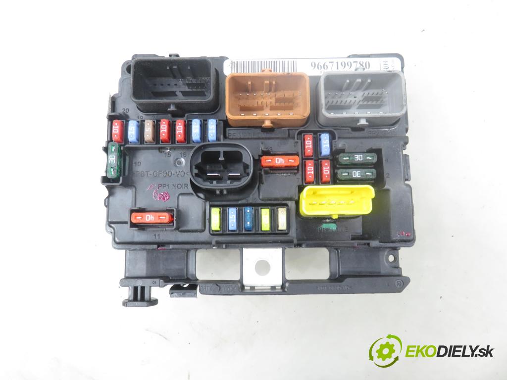 CITROEN C3 II (SC_) HB 2012 54,00 1.4 - KFT (TU3A) 1360,00 MODUL BSM 9667199780
