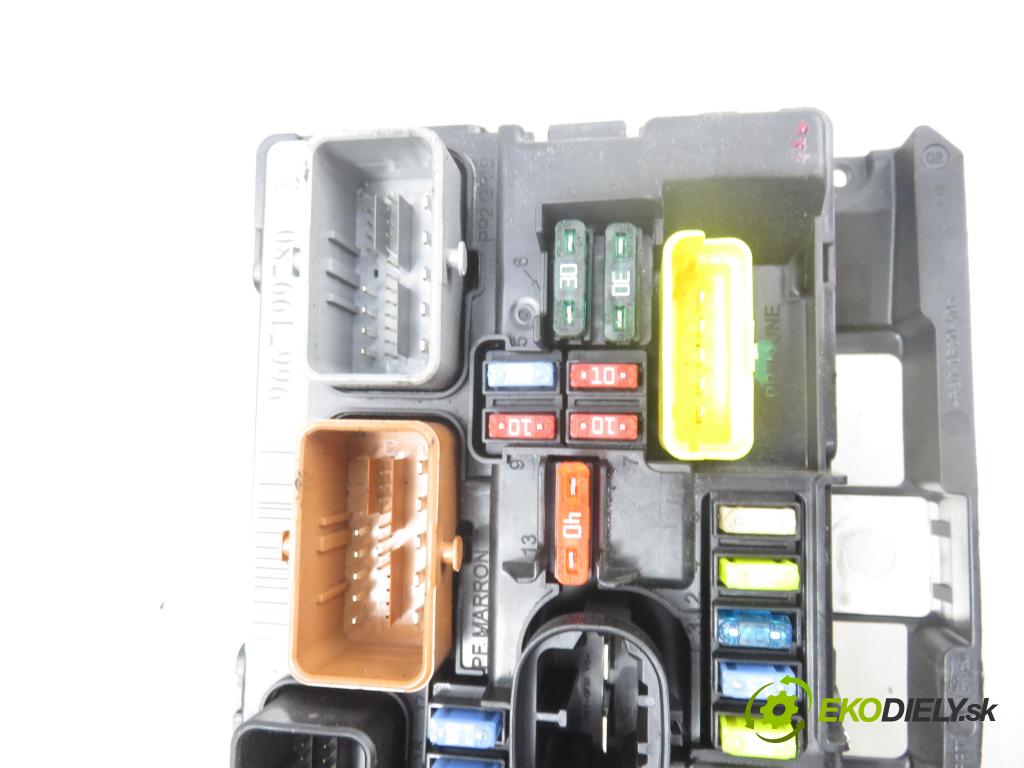 CITROEN C3 II (SC_) HB 2012 54,00 1.4 - KFT (TU3A) 1360,00 MODUL BSM 9667199780