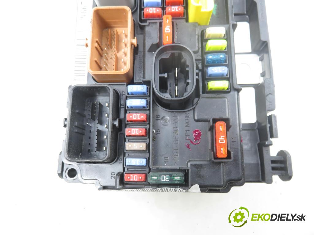 CITROEN C3 II (SC_) HB 2012 54,00 1.4 - KFT (TU3A) 1360,00 MODUL BSM 9667199780