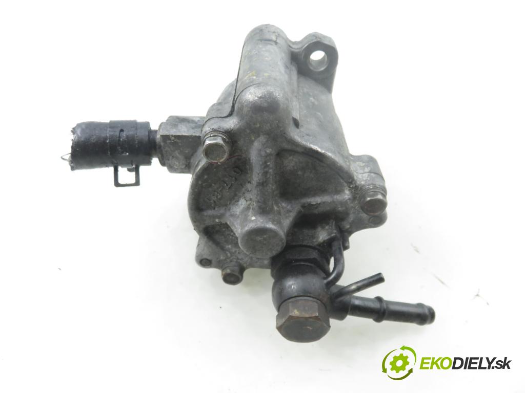 TOYOTA COROLLA Verso (ZER_, ZZE12_, R1_) MINIVAN 2005 85,00 2.0 D-4D (CUR10_) - 1CD-FTV 1995,00 pumpa vakuová 0810002740