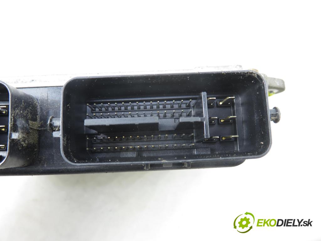 MITSUBISHI COLT VI (Z3_A, Z2_A) HB 2006 55,00 1.1 - 3A91 1124,00 Riadiaca jednotka Motor A1341501779 ; 1860A551