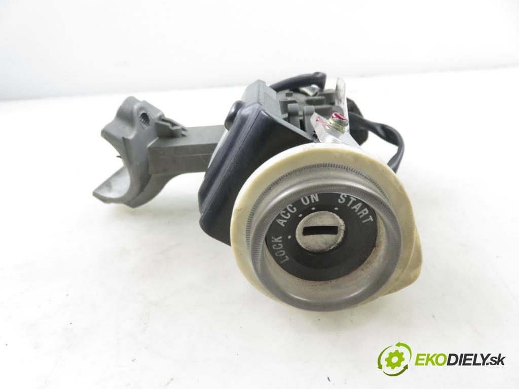 OPEL ANTARA A (L07) SUV 2006 110,00 2.0 CDTI 4x4 - Z 20 DMH 1991,00 spinačka 96628500 (Spínacia skrinka)