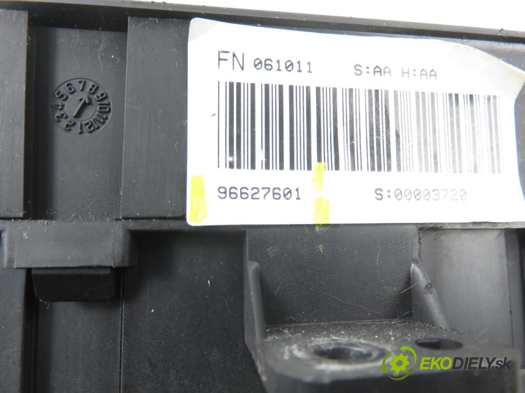 OPEL ANTARA A (L07) SUV 2006 110,00 2.0 CDTI 4x4 - Z 20 DMH 1991,00 Prístrojovka elektrický 96627601