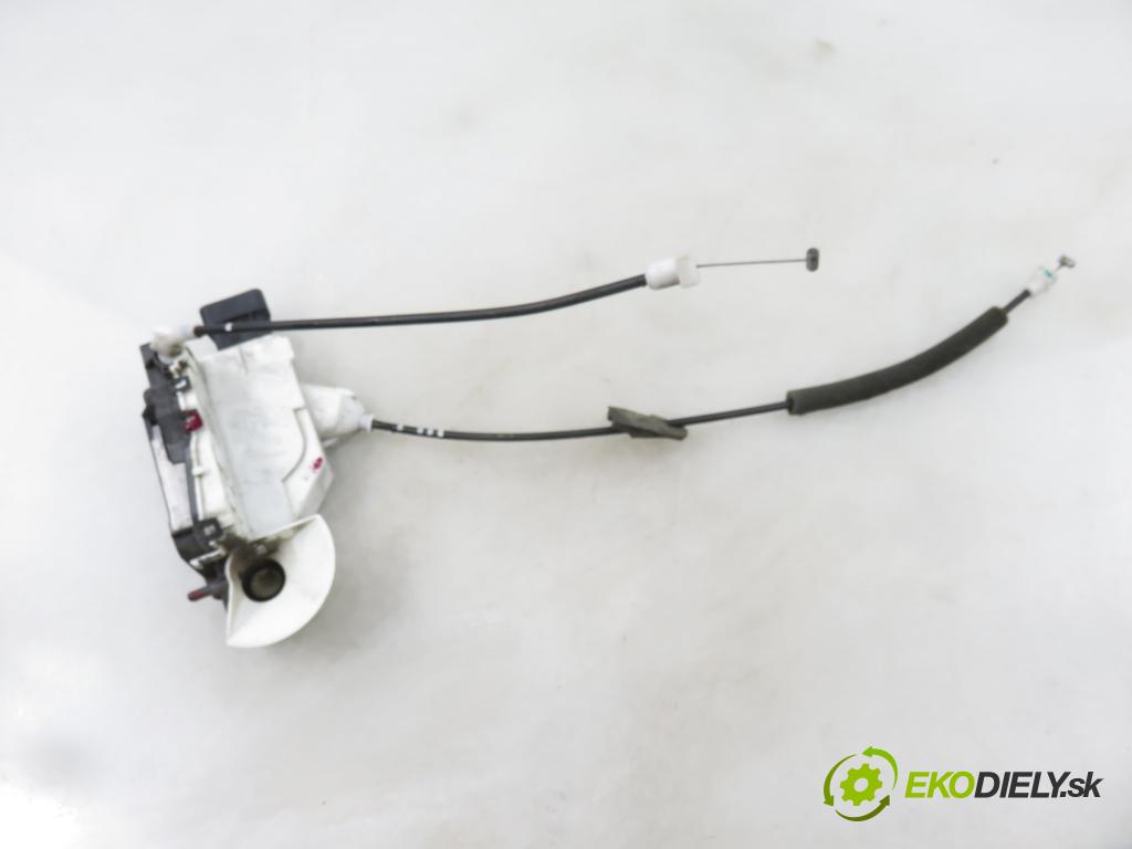 CITROEN C3 II (SC_) HB 2012 54,00 1.4 - KFT (TU3A) 1360,00 zámok 006244 ; PSA006244