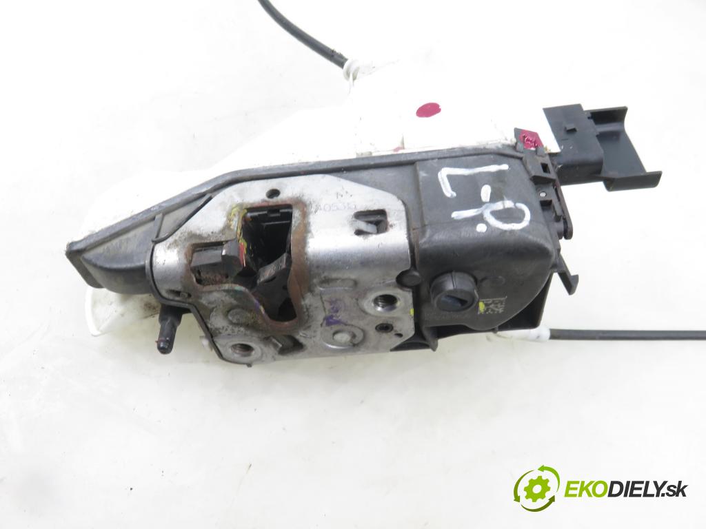 CITROEN C3 II (SC_) HB 2012 54,00 1.4 - KFT (TU3A) 1360,00 zámok 006244 ; PSA006244