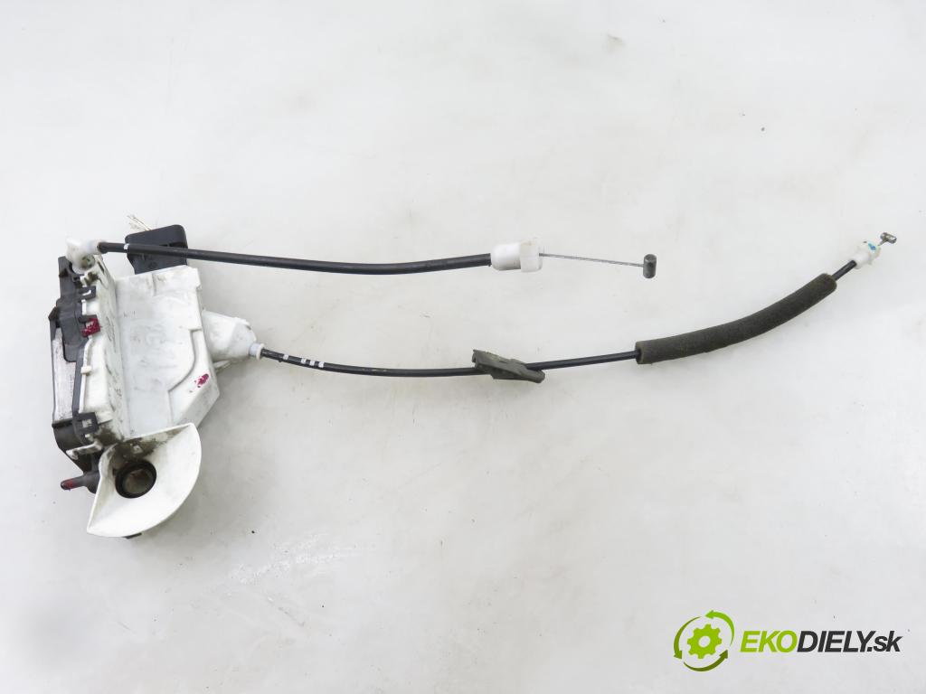 CITROEN C3 II (SC_) HB 2012 54,00 1.4 - KFT (TU3A) 1360,00 zámok 006244 ; PSA006244