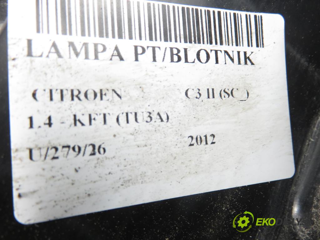 CITROEN C3 II (SC_) HB 2012 54,00 1.4 - KFT (TU3A) 1360,00 Svetlo pravé zadné 9673805280