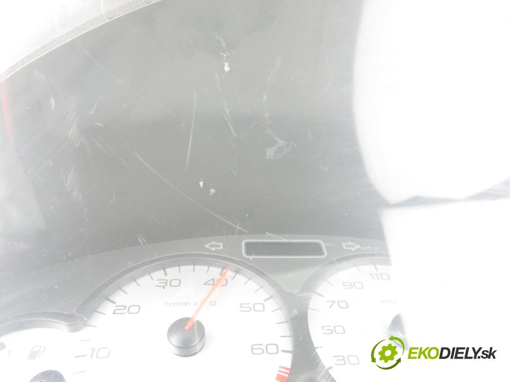 PEUGEOT 206 SW (2E/K) KOMBI 2003 55,00 1.4 - KFW (TU3JP) 1360,00 Prístrojovka elektrický 9651740380