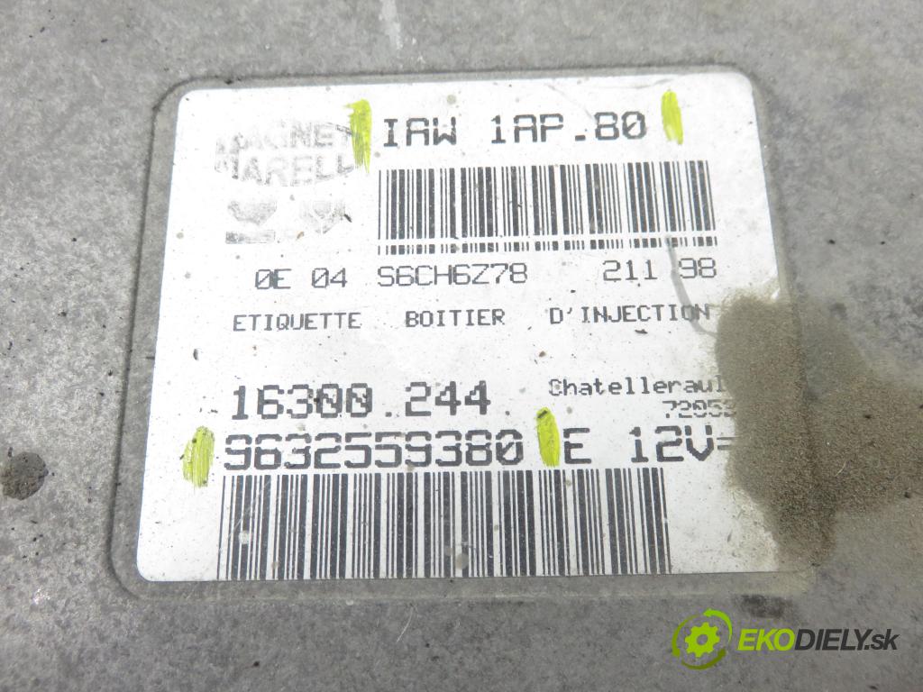 PEUGEOT 206 liftback (2A/C) HB 1998 44,00 1.1 i - HFZ (TU1JP) 1124,00 řídící jednotka motora 9632559380 ; IAW1AP80