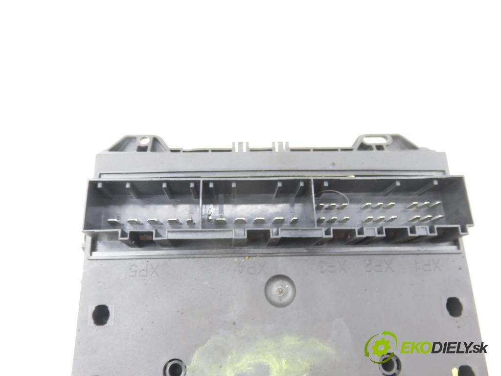 VW POLO (9N_) HB 2003 47,00 1.9 SDI - ASY 1896,00 MODUL komfortu 6Q1937049D ; 5WK48212D