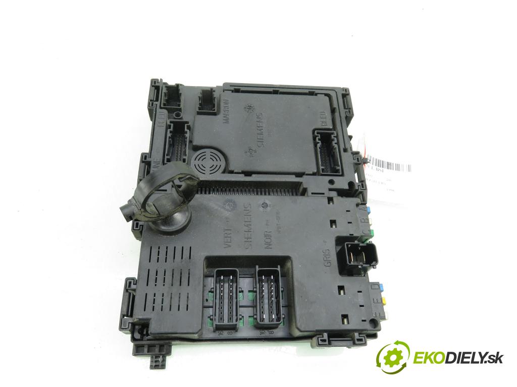PEUGEOT 206 liftback (2A/C) HB 1998 44,00 1.1 i - HFZ (TU1JP) 1124,00 MODUL BSI S105872300C ; 9626460880