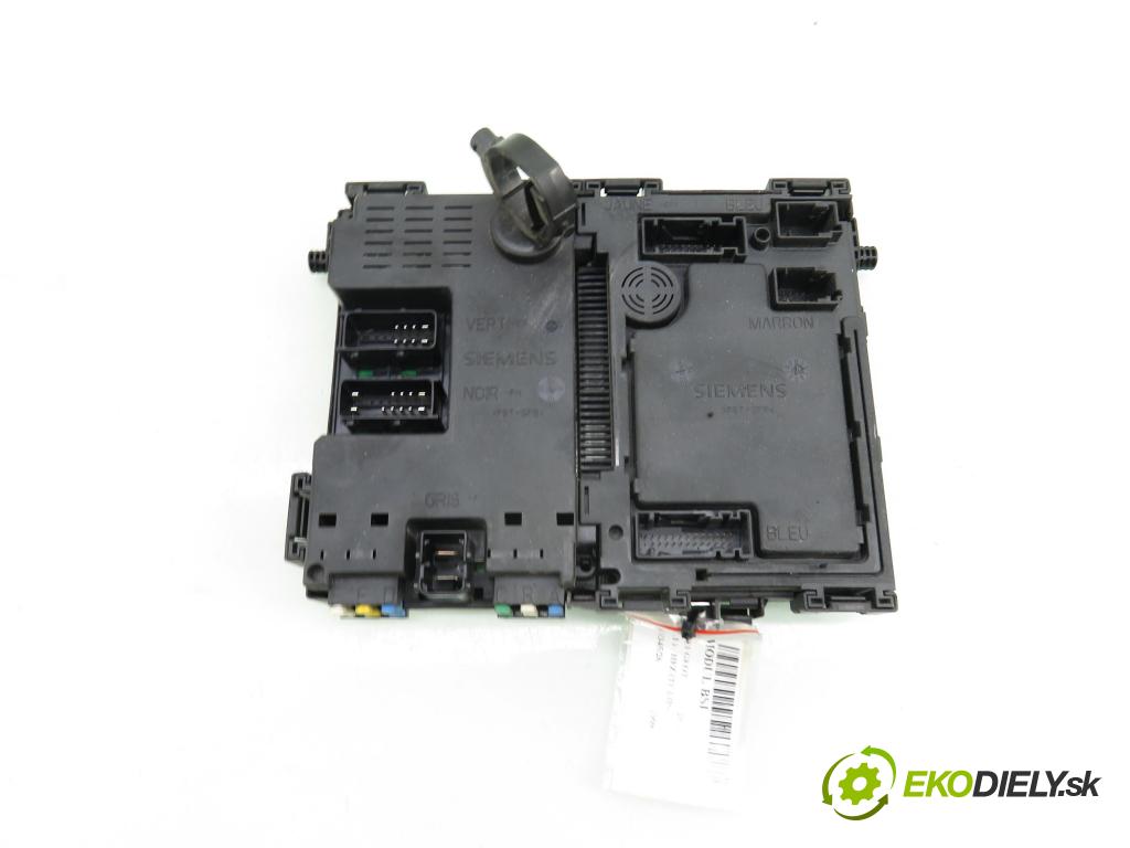 PEUGEOT 206 liftback (2A/C) HB 1998 44,00 1.1 i - HFZ (TU1JP) 1124,00 MODUL BSI S105872300C ; 9626460880