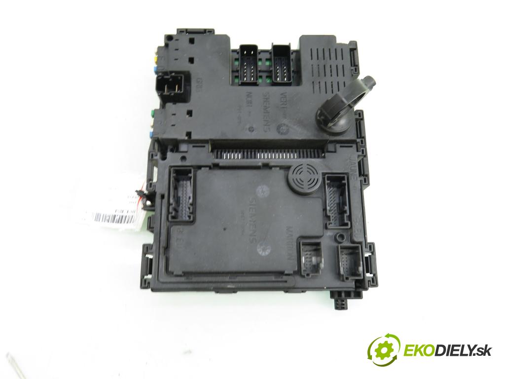PEUGEOT 206 liftback (2A/C) HB 1998 44,00 1.1 i - HFZ (TU1JP) 1124,00 MODUL BSI S105872300C ; 9626460880