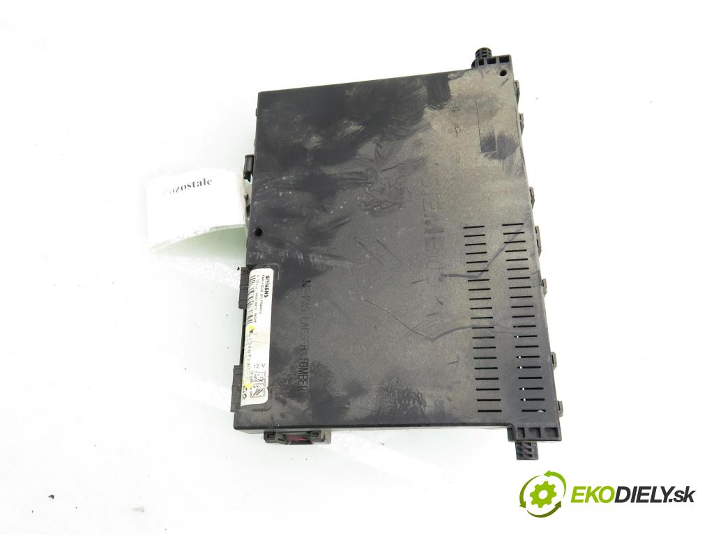 PEUGEOT 206 liftback (2A/C) HB 1998 44,00 1.1 i - HFZ (TU1JP) 1124,00 MODUL BSI S105872300C ; 9626460880