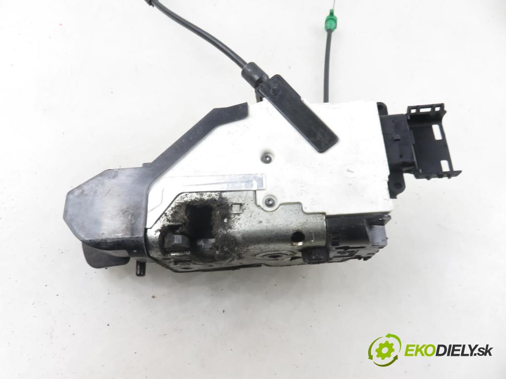 CITROEN C3 Picasso MINIVAN 2009 88,00 1.6 VTi 120 - 5FW (EP6) 1598,00 zámok 24087816 ; 24087816 ; 24091816