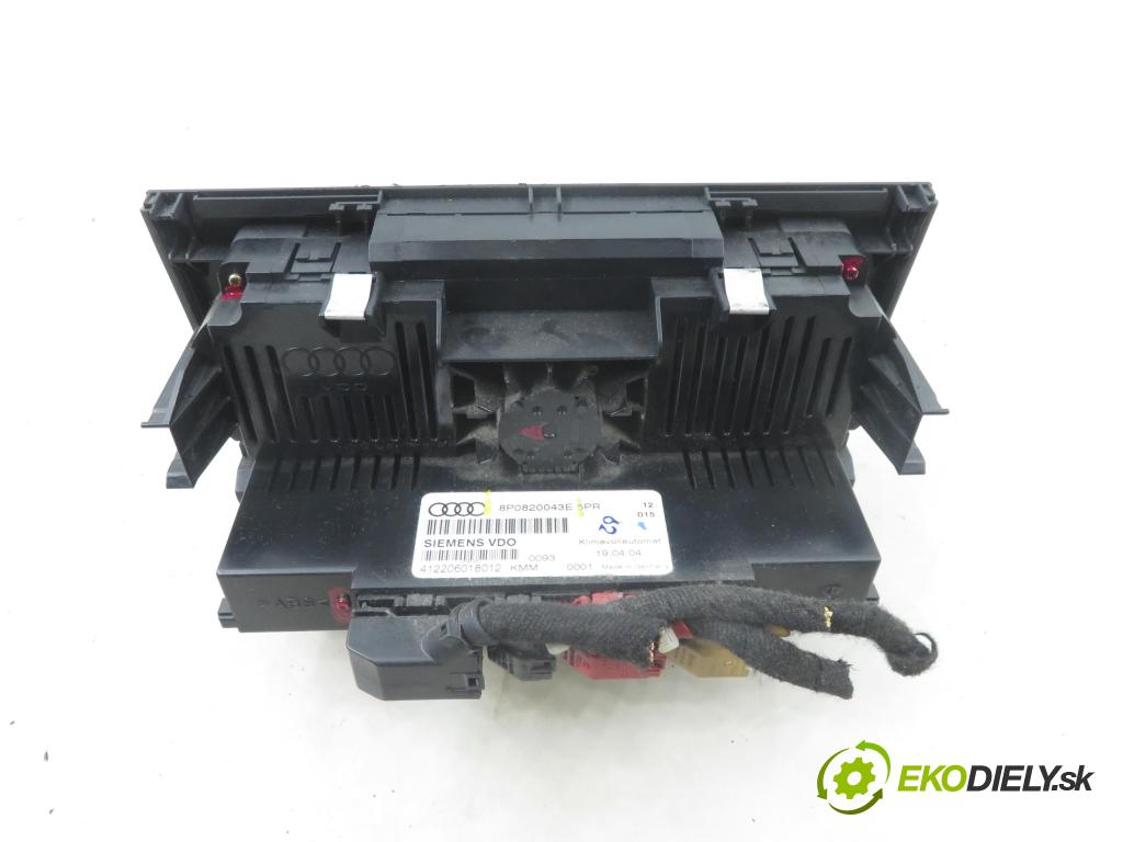 AUDI A3 (8P1) HB 2007 85,00 1.6 FSI - BAG 1598,00 Panel topení KLIMATRONIK 8P0820043E
