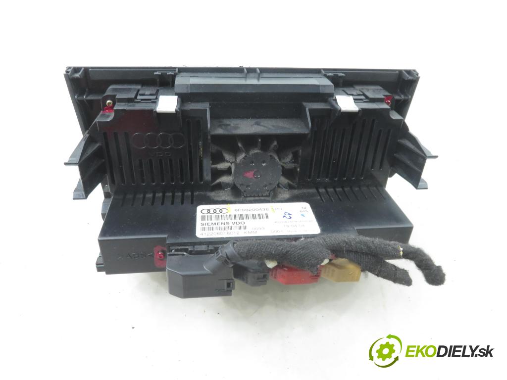 AUDI A3 (8P1) HB 2007 85,00 1.6 FSI - BAG 1598,00 Panel topení KLIMATRONIK 8P0820043E