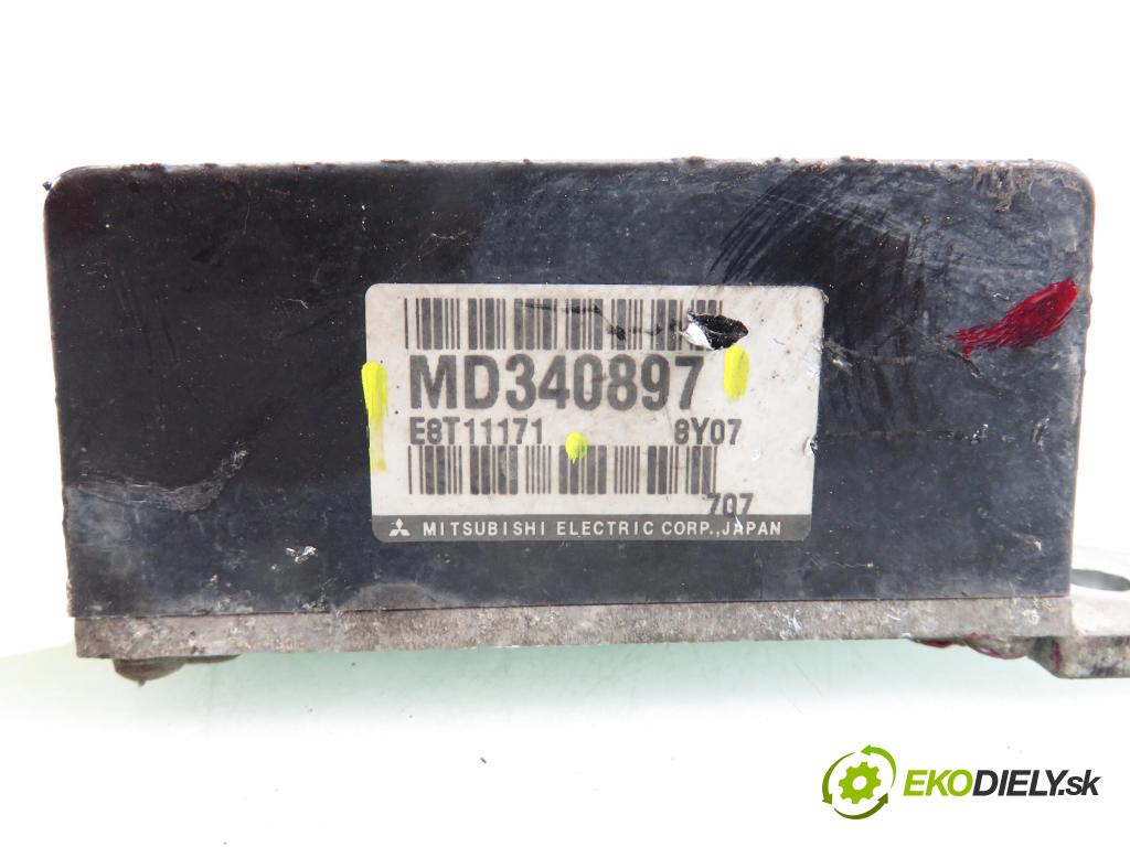 MITSUBISHI SPACE STAR nadwozie wielkoprzestrzenne (MPV) (DG_A) MINIVAN 1999 87,00 1.8 GDI (DG5A) - 4G93 (GDI) 1834,00 Riadiaca jednotka vstreku MD340897 ; E8T11171