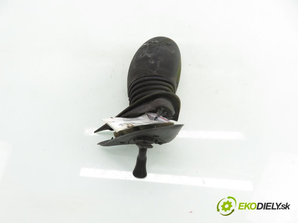 FIAT SEICENTO / 600 (187_) HB 2006 40,00 1.1 (187AXB, 187AXB1A) - 187 A1.000 1108,00 zpětné zrcátko