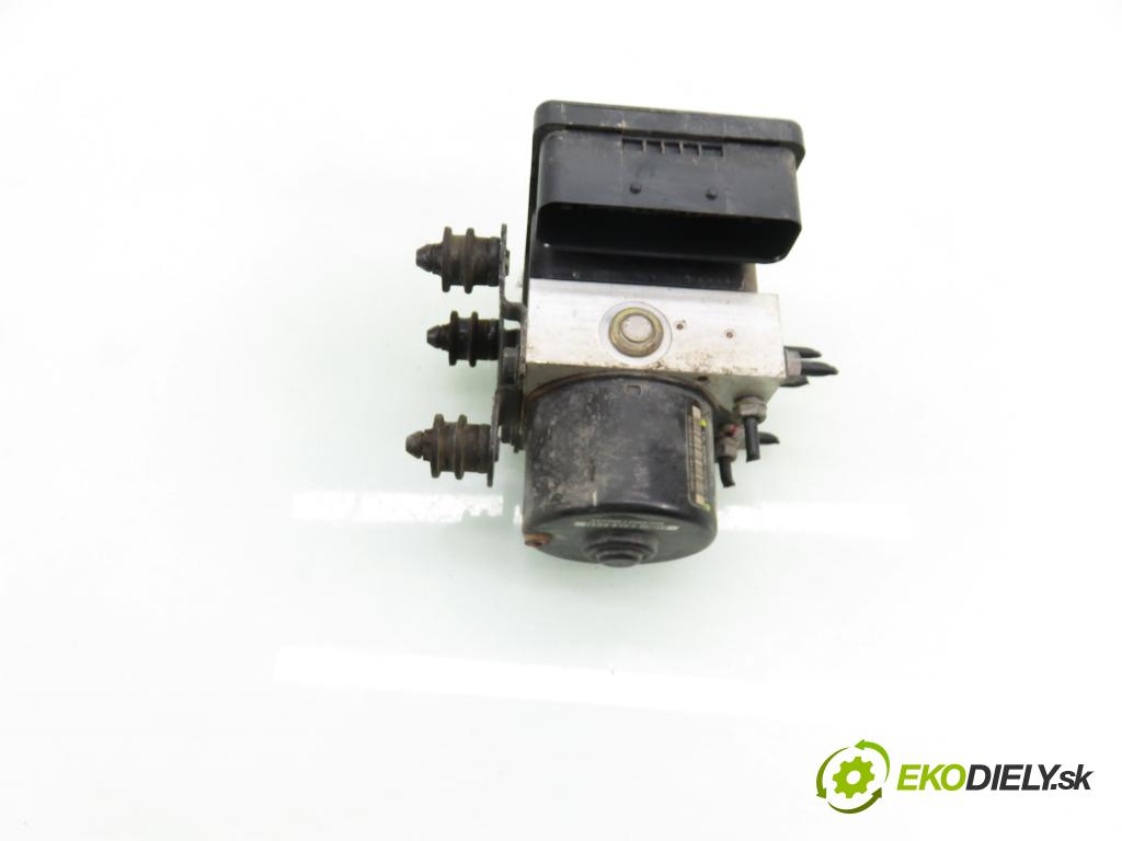 AUDI A3 (8P1) HB 2007 85,00 1.6 FSI - BAG 1598,00 pumpa ABS 1K0907379K ; 10096003483 ; 1K0614517H (Pumpa ABS)