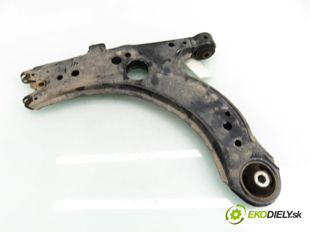 AUDI A3 (8L1) HB 1997 75,00 1.6 8V 102 - BFQ 1595,00 Rameno LP
