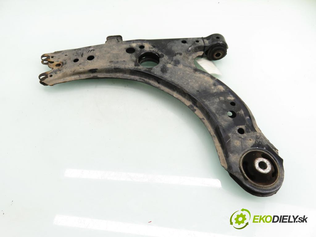 AUDI A3 (8L1) HB 1997 75,00 1.6 8V 102 - BFQ 1595,00 Rameno LP
