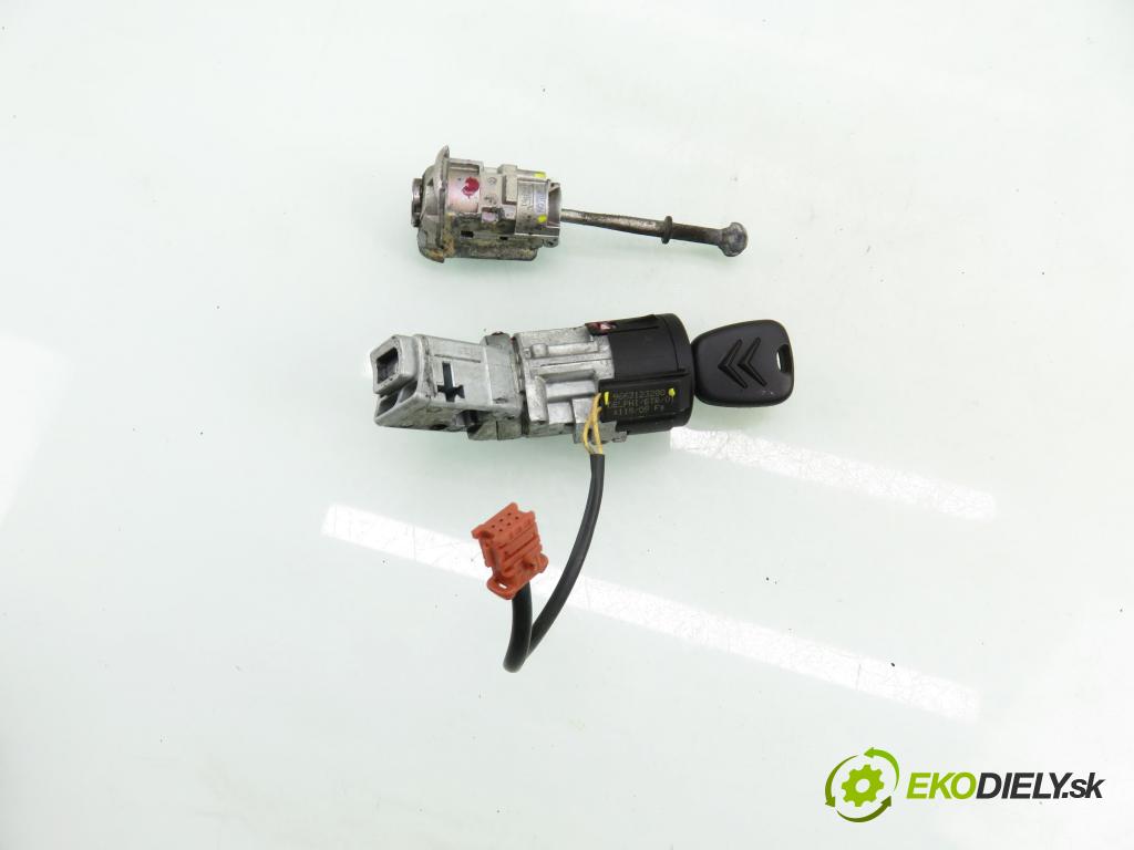 CITROEN C3 Picasso MINIVAN 2009 88,00 1.6 VTi 120 - 5FW (EP6) 1598,00 spinačka / zámky N0502455 ; 9663123280 ; N0503111