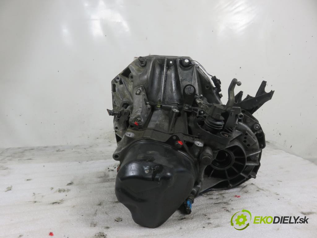 RENAULT CLIO III (BR0/1, CR0/1) HB 2006 50,00 1.5 dCi (C/BR0G, C/BR1G) - K9K 768 1461,00 převodovka MANUALNA JH3162