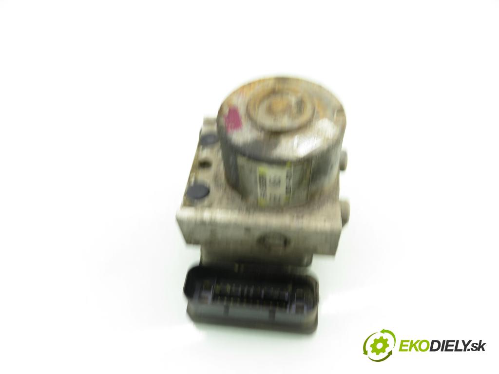 CITROEN C3 I (FC_) HB 2003 50,00 1.4 HDi - 8HX (DV4TD) 1398,00 Pumpa ABS 10097011063 ; 5WK84106 ; 10020700014 (Pumpa ABS)
