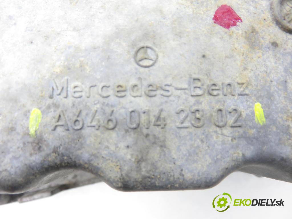 MERCEDES-BENZ SPRINTER 3,5-t Skrzynia (906) FURGON 2007 80,00 311 CDI (906.631, 906.633, 906.635, 906.637) - OM 2148,00 Vaňa olejová 6460142302 (Olejová vaňa)