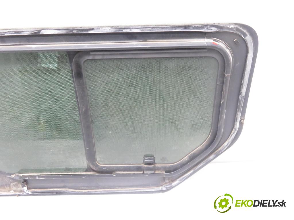 OPEL VIVARO A Skrzynia (X83) FURGON 2004 74,00 1.9 DTI - F9Q 760 1870,00 Okno ľavy bočné MEDIAN: