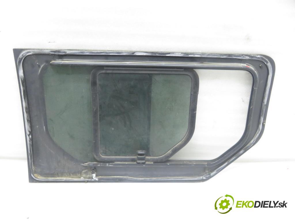 OPEL VIVARO A Skrzynia (X83) FURGON 2004 74,00 1.9 DTI - F9Q 760 1870,00 Okno ľavy bočné MEDIAN: