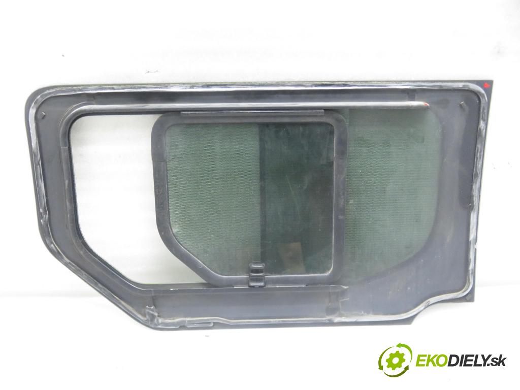 OPEL VIVARO A Skrzynia (X83) FURGON 2004 74,00 1.9 CDTI 101 - F9Q 760 1870,00 okno dveře posúvne P