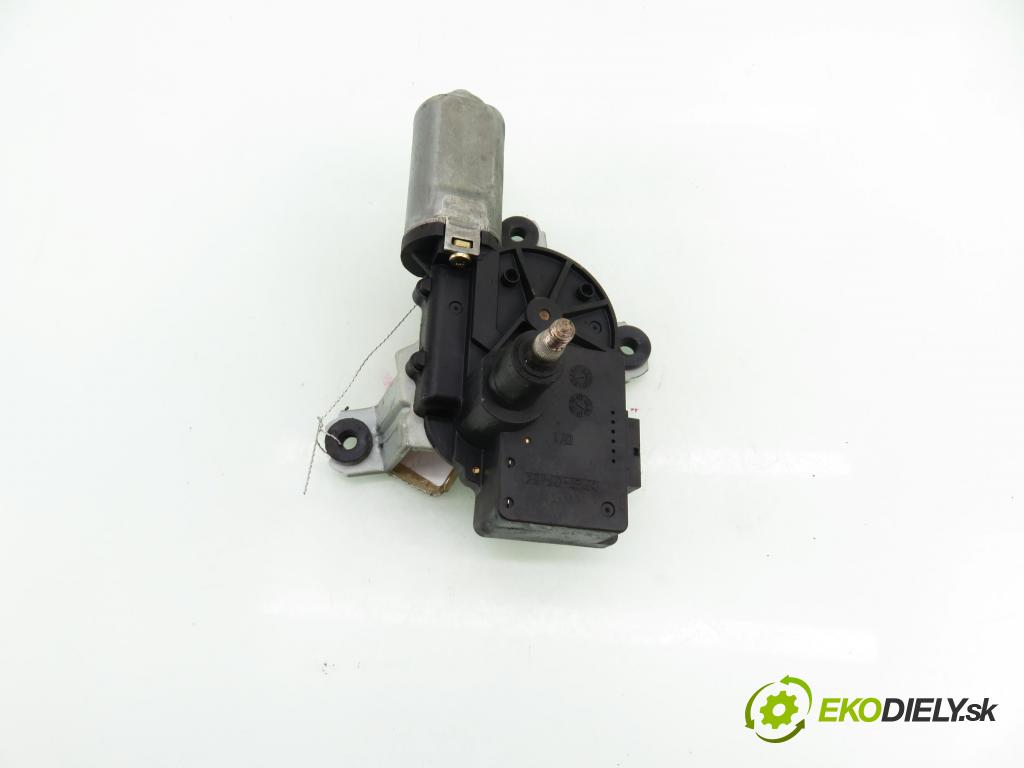 CHEVROLET CAPTIVA (C100, C140) SUV 2007 110,00 2.0 D 4WD - Z 20 S 1991,00 Motorček stierače zadné 96627058